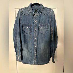 J Crew Women’s Denim Shirt